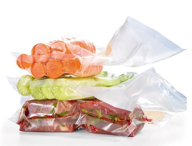 Uređaj za vakumiranje i za zavarivanje + 10 kesa GRATIS